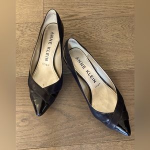 Black Anne Klein iflex Pumps - Size 8